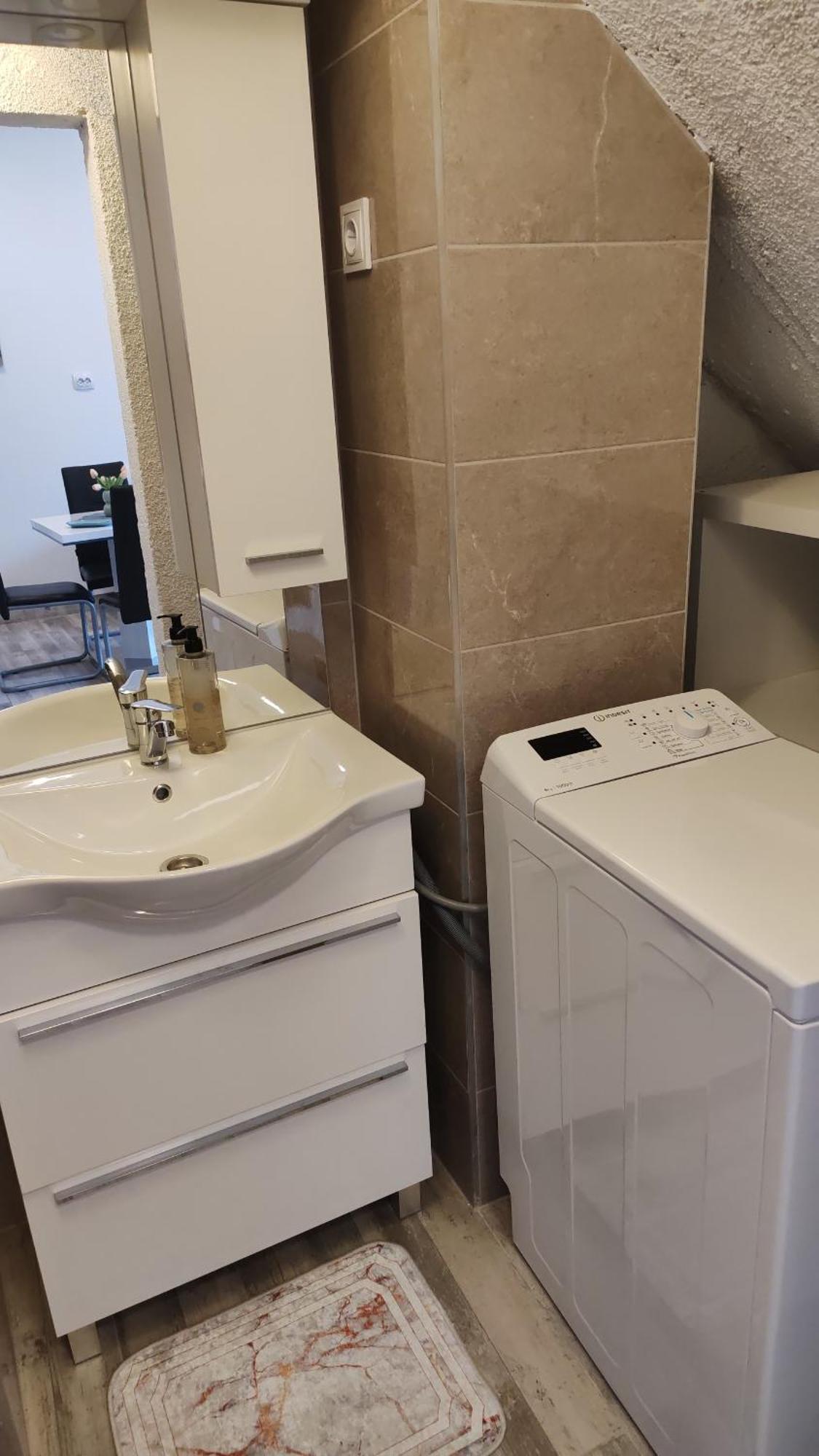 Kaštela Apartman Kastel מראה חיצוני תמונה