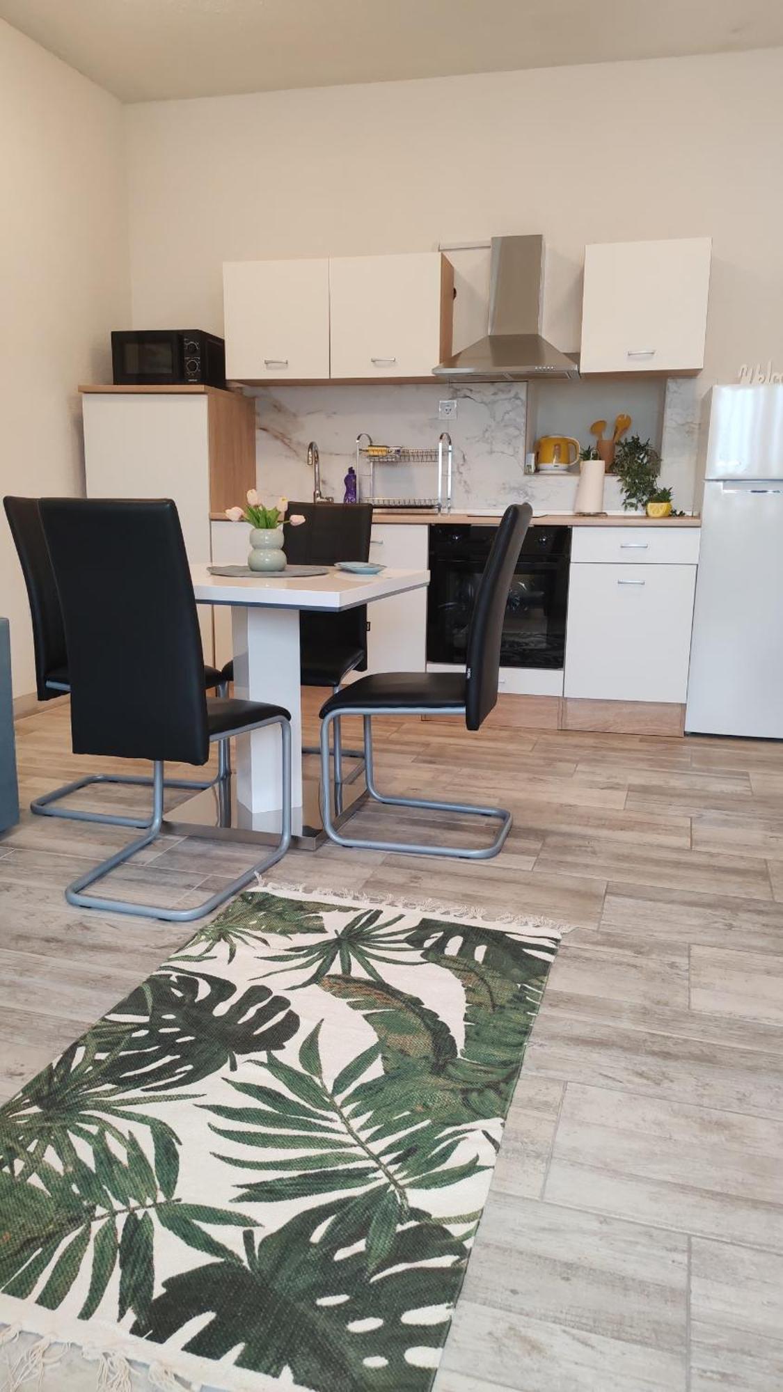 Kaštela Apartman Kastel מראה חיצוני תמונה